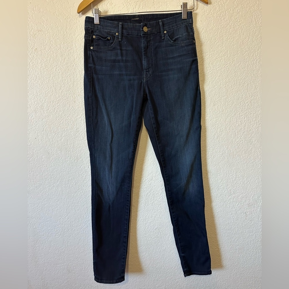 Mother Jeans The Highwaisted Looker in The Missing Hour Dark Wash- Size 27